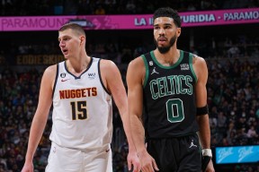 9体育-窗口期体能课后，山东男篮外线爆发备战NBA常规赛，话题不断，医务组通报恢复的简单介绍