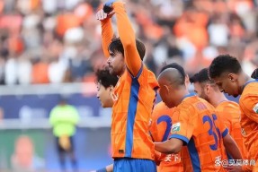 9体育-关于今晨成都蓉城调整名单以备全明星赛，防线松动环节打磨，气氛紧张，临场指挥获称赞的信息